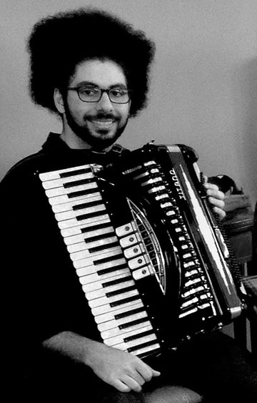 Simon Moushabeck - accordion